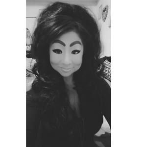 Meet your Posher, Kimlee